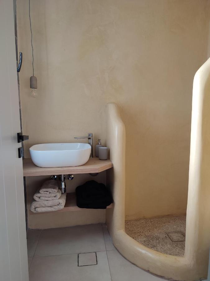Charming Cozy Suites Naxos City Bagian luar foto
