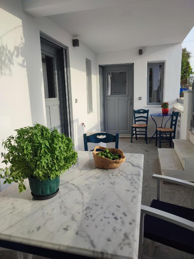 Charming Cozy Suites Naxos City Bagian luar foto