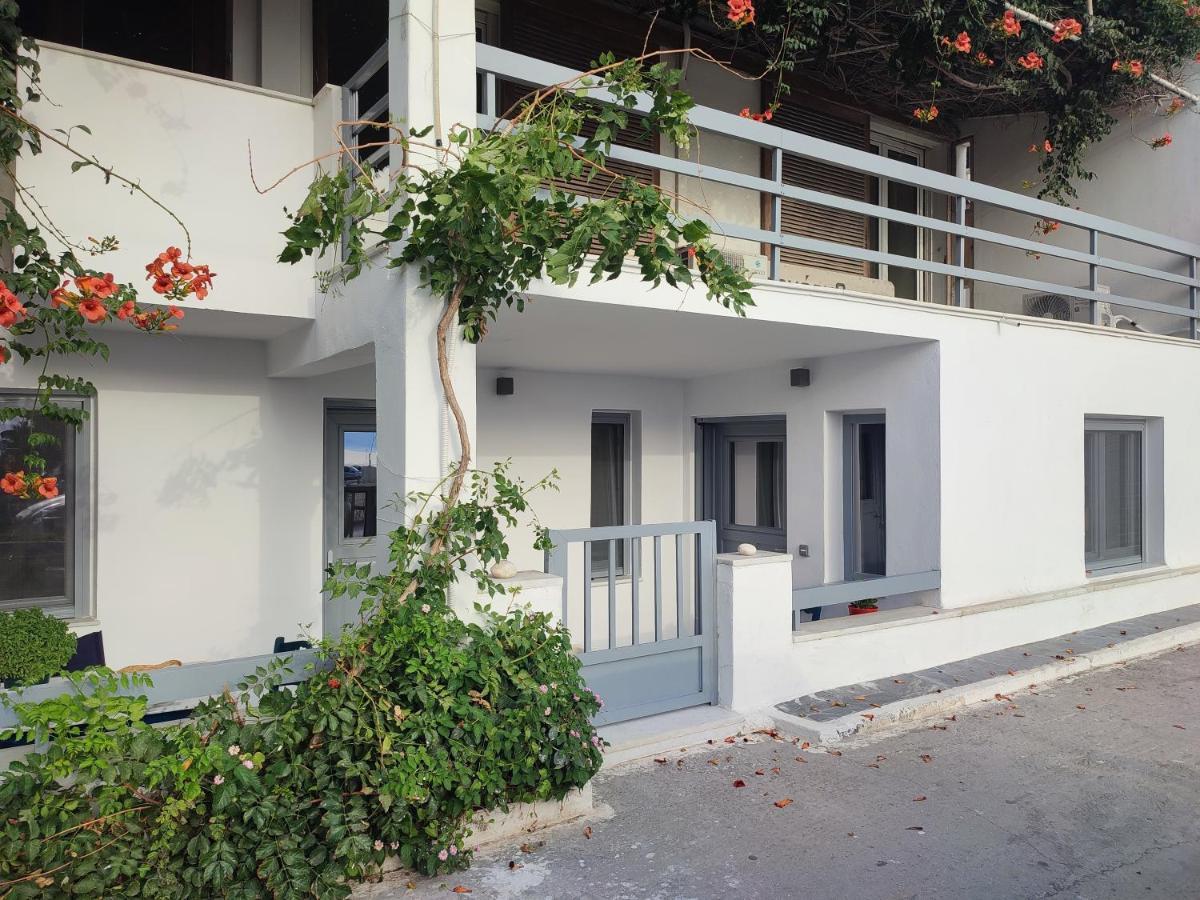 Charming Cozy Suites Naxos City Bagian luar foto